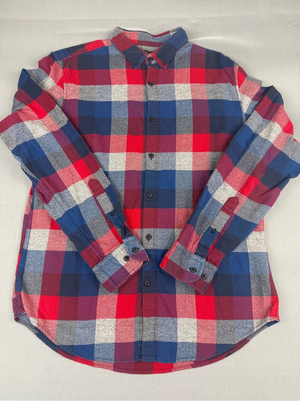 Banana Republic Red, Blue & Gray Plaid Button-Down Shirt
